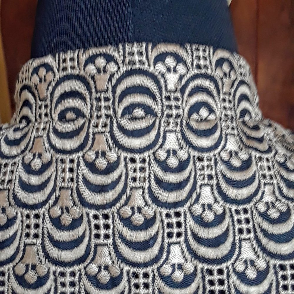 Custom made jacket size 4 - Picture 3 of 6